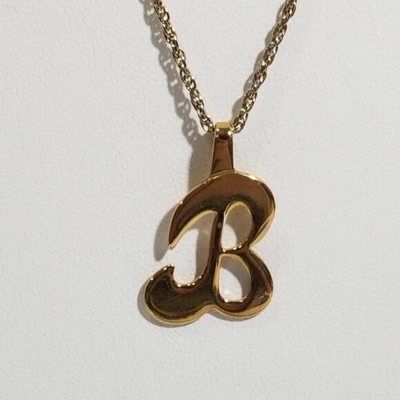 Avon gold tone initial B necklace 24" / 1" pendant 2.2944 - Picture 2 of 6